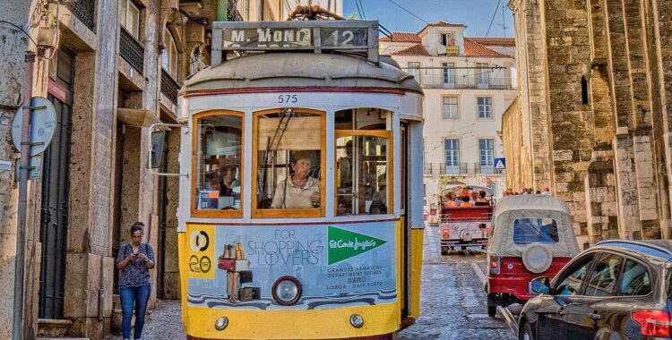 Top 5 circuite de toamnă în capitale europene - variante potrivite pentru un 2026 de poveste