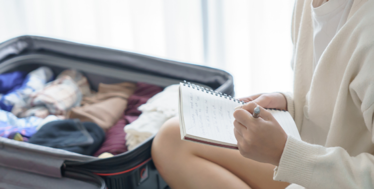 3 produse care nu ar trebui să îți lipsească din bagajul de vacanță