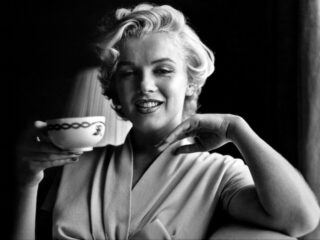 100 de ani de la nașterea unui superstar: Marilyn Monroe fotografiată de Sam Shaw la TIFF.25