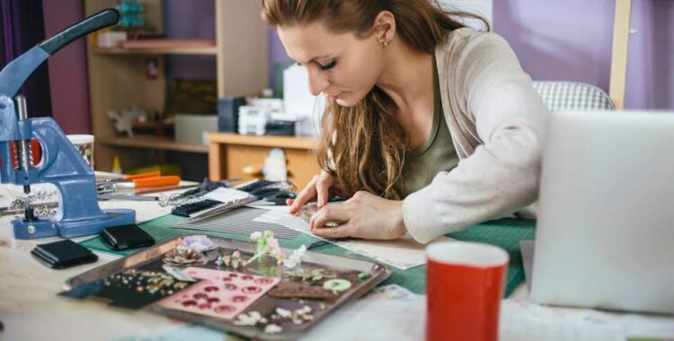 Eleganță în fiecare detaliu: bijuterii handmade care nu se demodează niciodată