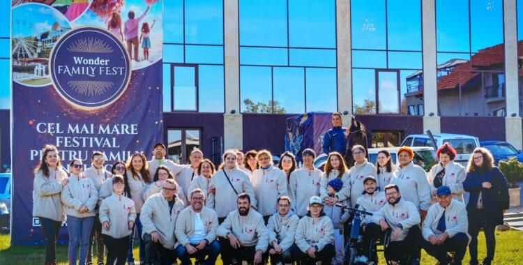 Tabără specială pentru persoane cu dizabilități, la Wonderland Resort, organizată de Caiac SMile