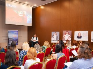 Hotline național dedicat femeilor în căutarea unui loc de muncă, lansat la Cluj