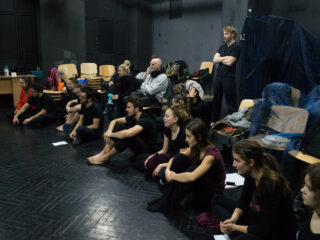 Open call & casting pentru performeri la un atelier internațional de teatru fizic la Cluj-Napoca