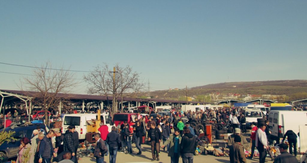 Ce mai găsești prin OSER, piața de vechituri din Cluj?