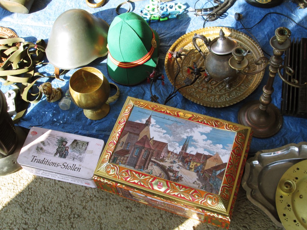 Ce mai găsești prin OSER, piața de vechituri din Cluj?