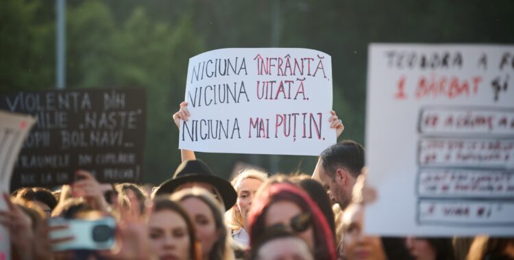 Marș pentru siguranța femeilor, în 11 localități din țară