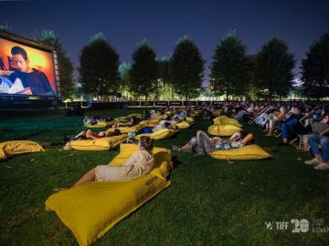 De vineri, filmele din cadrul TIFF și serile magice de vară transformă Iulius Parc într-un cinema în aer liber