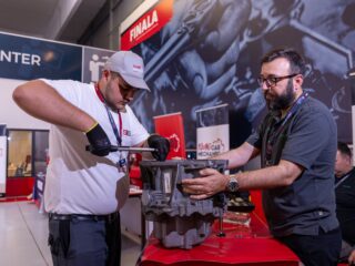 Înscrieri deschise pentru Young Car Mechanic România 2026! Mii de elevi vor lupta pentru titlul de „cel mai bun tânăr mecanic din țară”