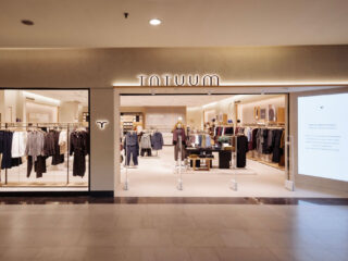 Brandul polonez TATUUM, specializat în fashion „affordable premium”, s-a deschis în premieră regională la Iulius Mall Cluj