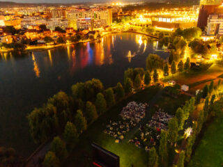 Iulius Parc devine un cinema în aer liber în cadrul TIFF: „Amélie”, „Strada Málaga”, „Gorky Resort” o parte dintre filme
