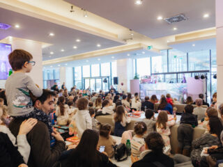 Spectacole de teatru de păpuși pentru copii, în fiecare sâmbătă, la Iulius Mall Cluj