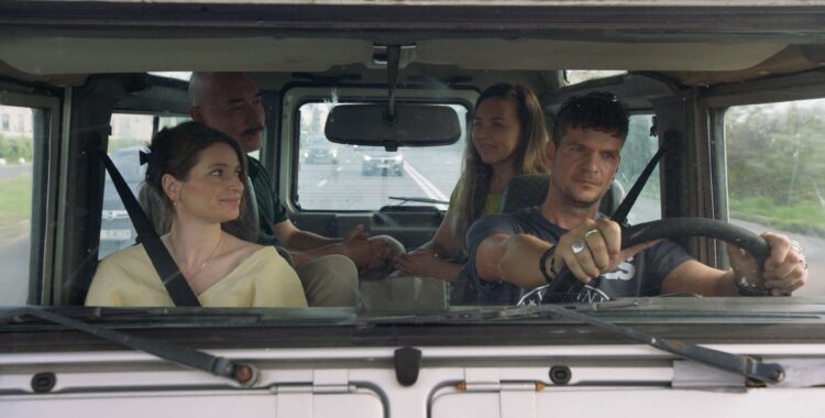 KÎZÎM, o poveste despre iubire, tradiție și curaj. Proiecții în prezența echipei, la Cluj-Napoca, pe 18 februarie