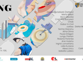 „Living with a Bag” ajunge la Cluj: o expoziție despre corp, vulnerabilitate și viața cu o stoma