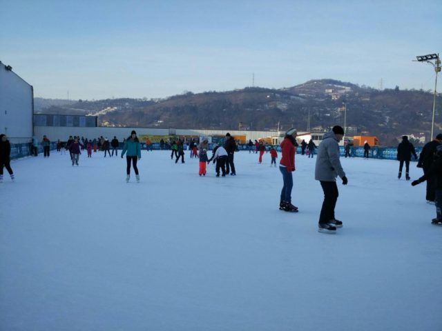 Patinoar Cora Cluj (Fiesta Sport)