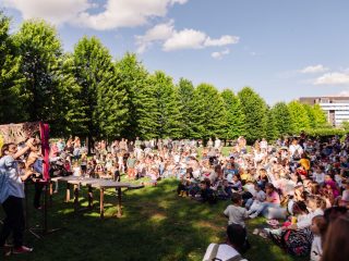 Distracție pentru întreaga familie în Iulius Mall Cluj: Planetariu cu proiecții 360 de grade, film în aer liber și teatru de păpuși