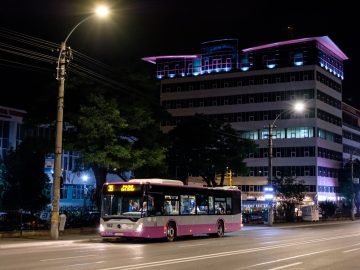 Transportul public de noapte va fi prelungit în perioada festivalului UNTOLD