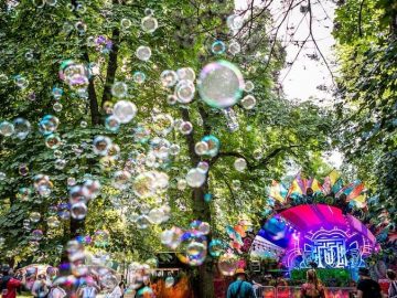 Untold 2021: activități de încercat cât ne plimbăm prin festival