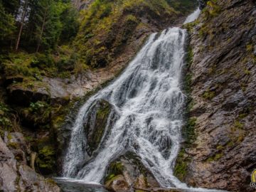 Cascada Vălul Miresei - Răchițele