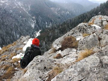 Circuitul grotelor din Răchițele