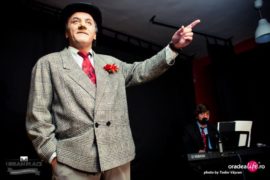 Comedie: Ca la noi la nimenea