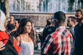 Cel Mai Mare Experiment Mondial de Contact Vizual