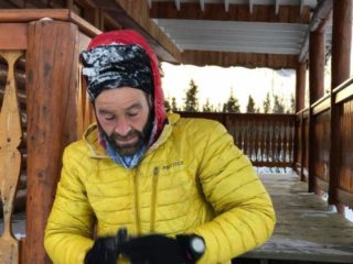 Ora 1:25, Tibi Ușeriu din nou la linia de FINISH