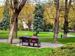 Unde ne relaxăm: cele mai frumoase parcuri din Brașov
