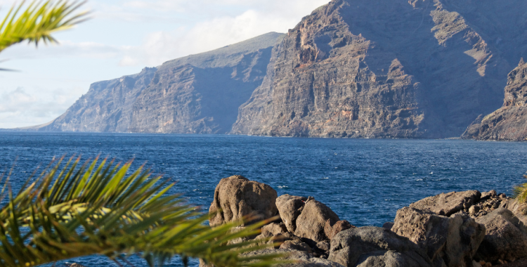 Last minute Tenerife: soare, ocean și libertatea de a pleca acum