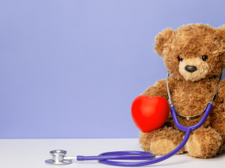 Momente cheie când discuți serios cu pediatrul