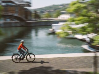 Cum îți simplifică viața un city bike?