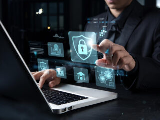 Asigură-te că afacerea ta continuă să prospere investind inteligent în securitate cibernetică