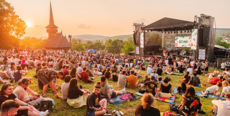 De la rock la jazz: Rockstadt Extreme Fest și Jazz in the Park, două lumi muzicale, un singur abonament 